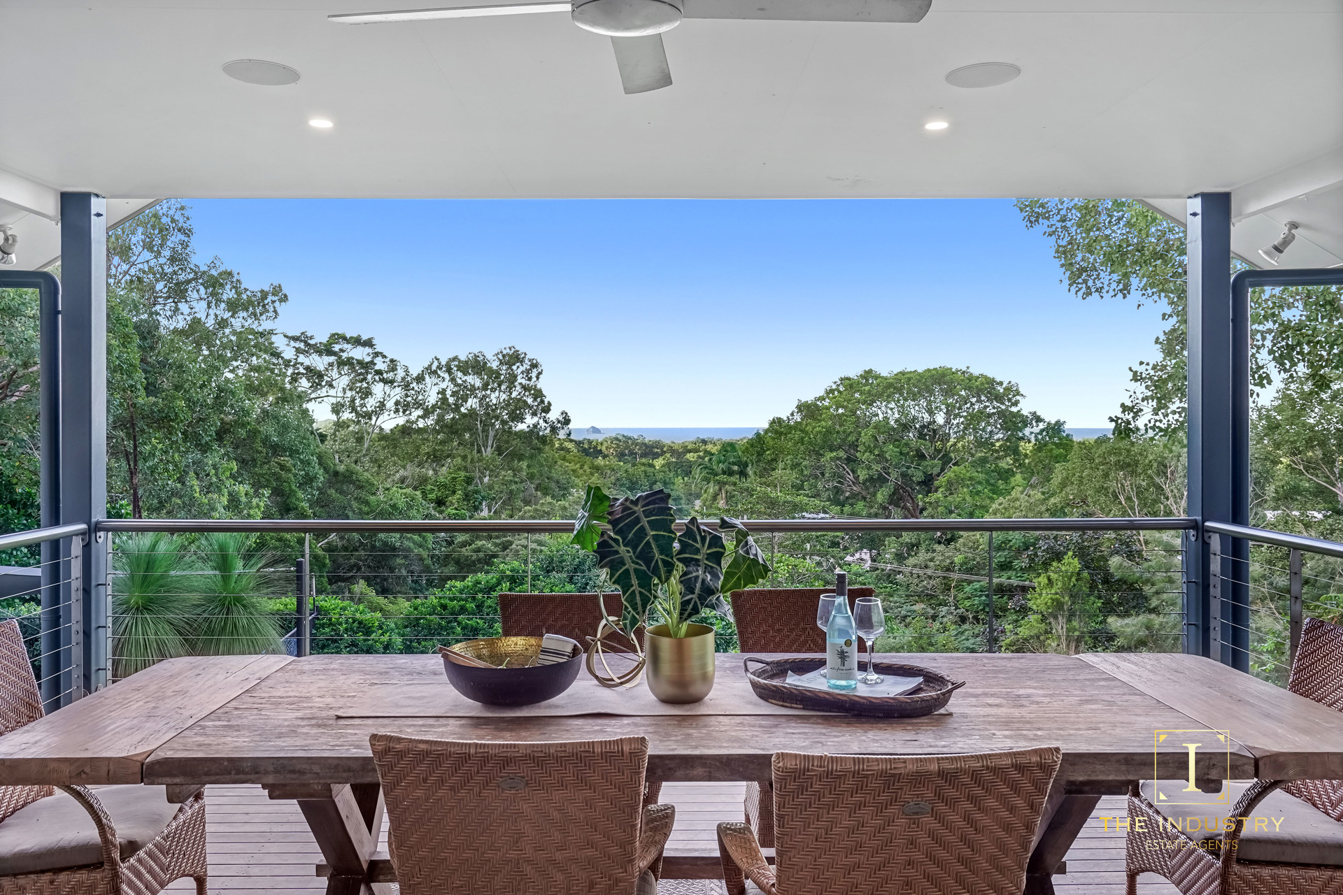 2-4 Sudbury Close, Clifton Beach, QLD 4879 AUS