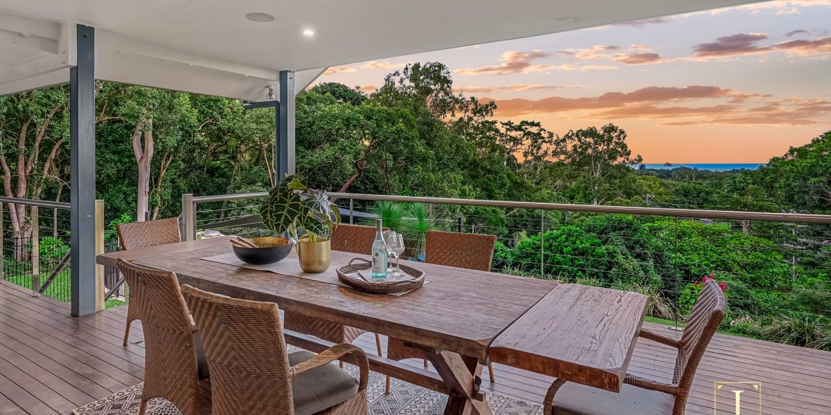 2-4 Sudbury Close, Clifton Beach, QLD 4879 AUS