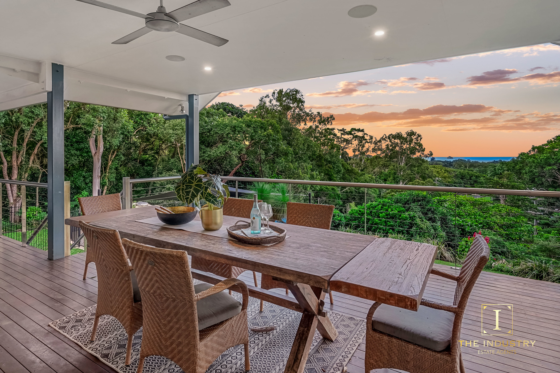 2-4 Sudbury Close, Clifton Beach, QLD 4879 AUS