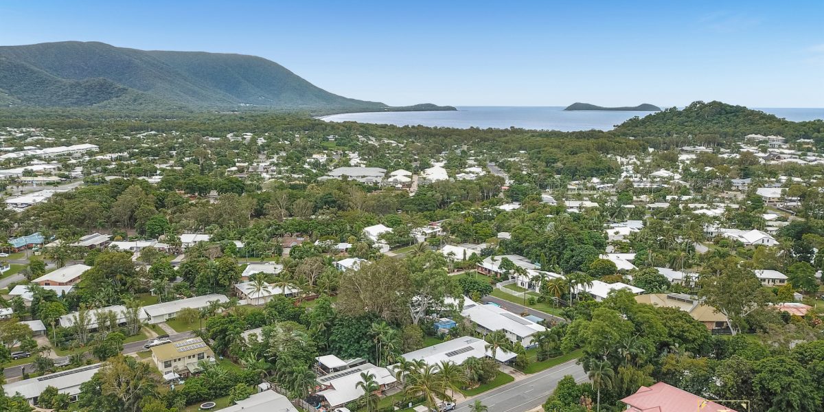 6 Kokopo Close, Trinity Beach, QLD 4879 AUS