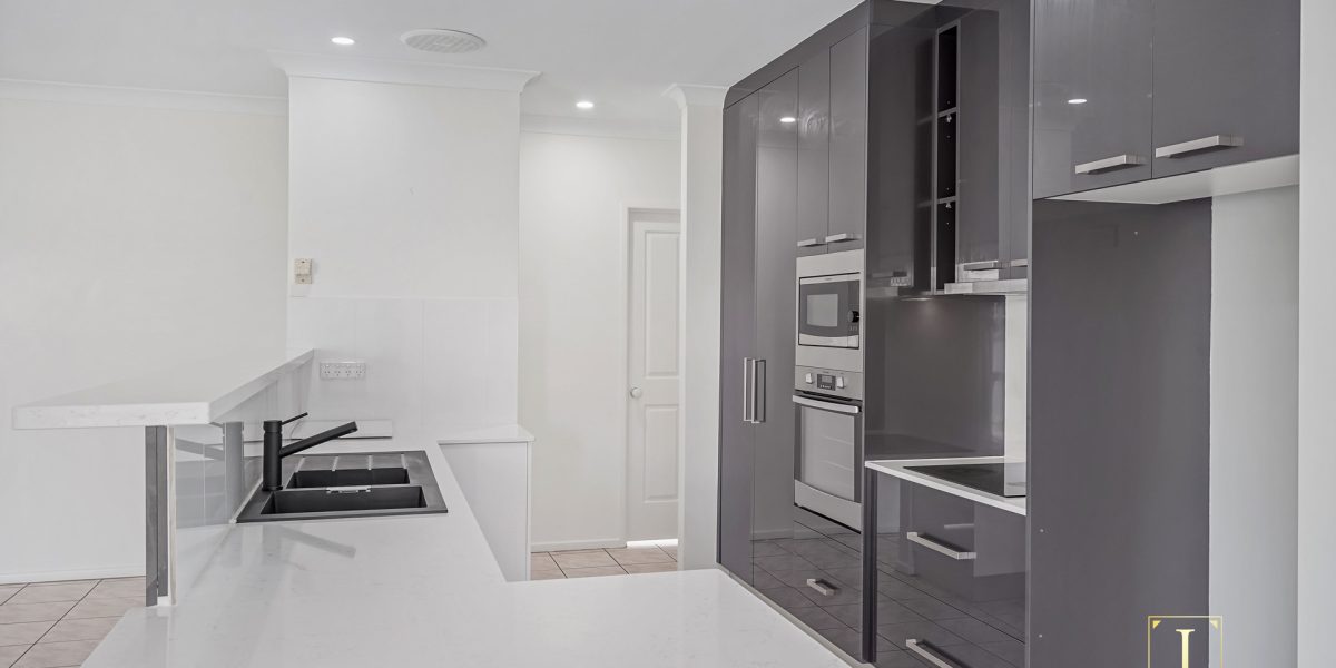 3 Valda Close, Edmonton, QLD 4869 AUS