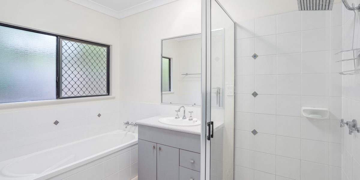 16 Tribulation Street, Kewarra Beach, QLD 4879 AUS