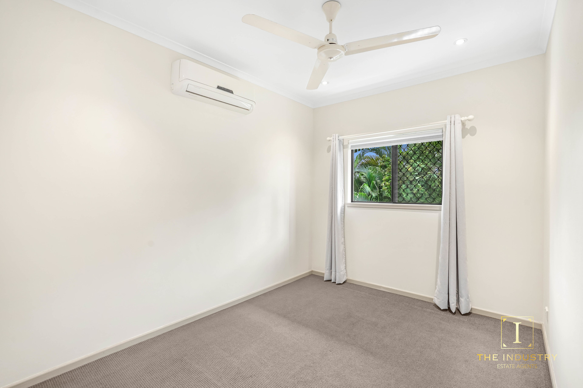 1/23 Mintaro Crescent, Woree, QLD 4868 AUS