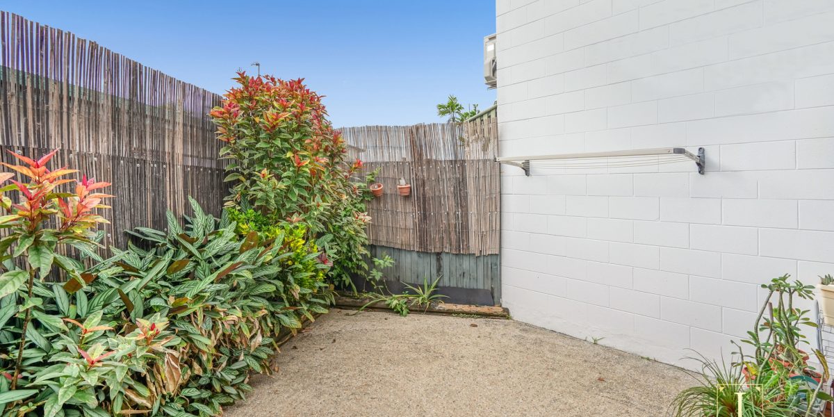 1/23 Mintaro Crescent, Woree, QLD 4868 AUS