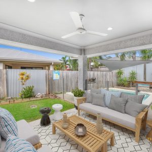 9 Hillary Drive, Smithfield, QLD 4878 AUS