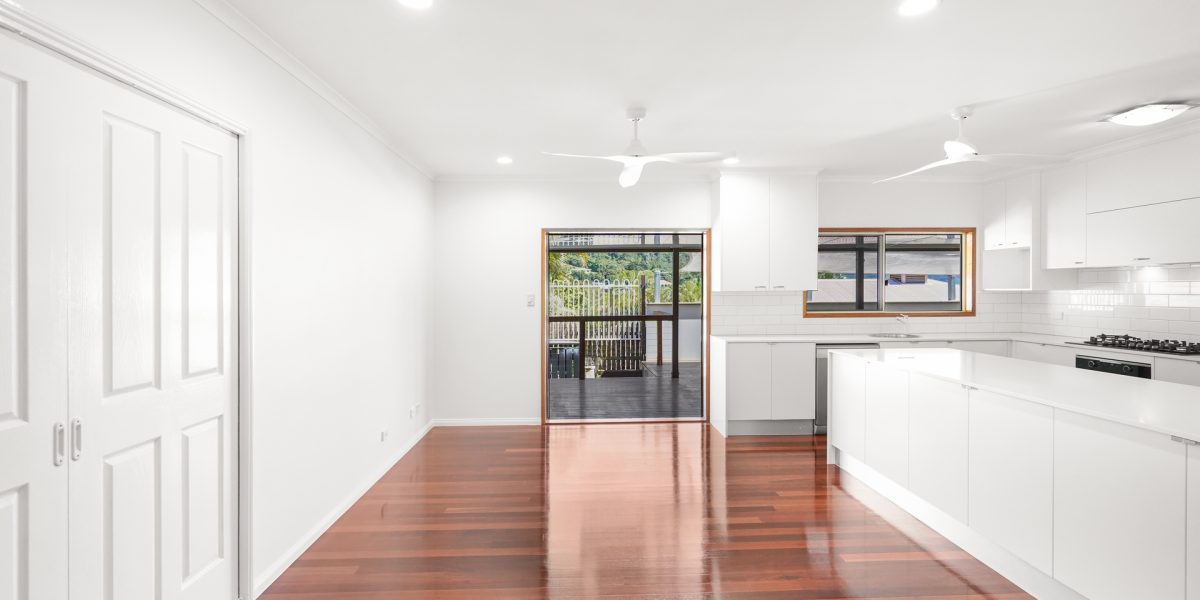 25 West Parkridge Drive, Brinsmead, QLD 4870 AUS