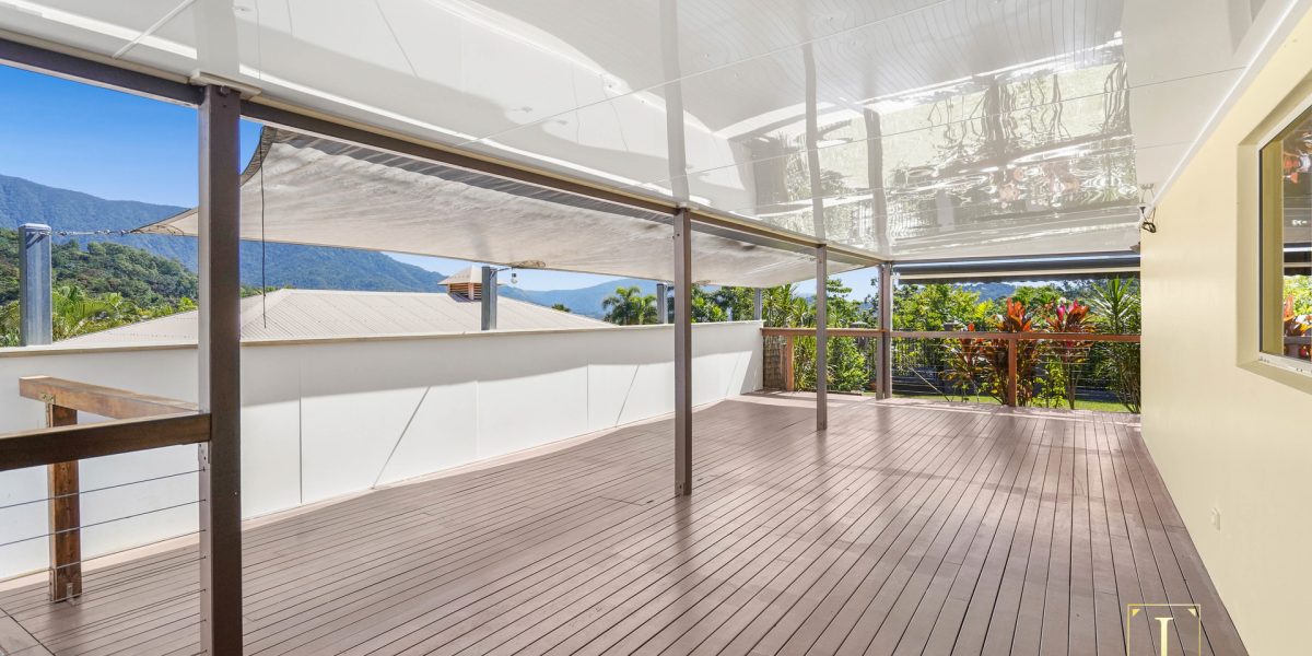 25 West Parkridge Drive, Brinsmead, QLD 4870 AUS