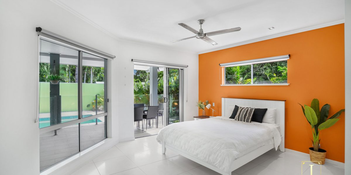 12 Saunders Court, Clifton Beach, QLD 4879 AUS