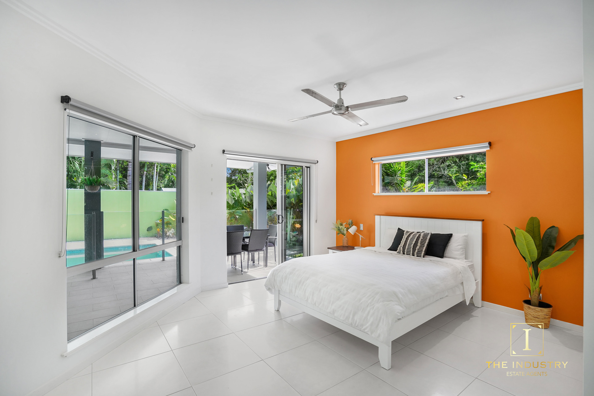 12 Saunders Court, Clifton Beach, QLD 4879 AUS