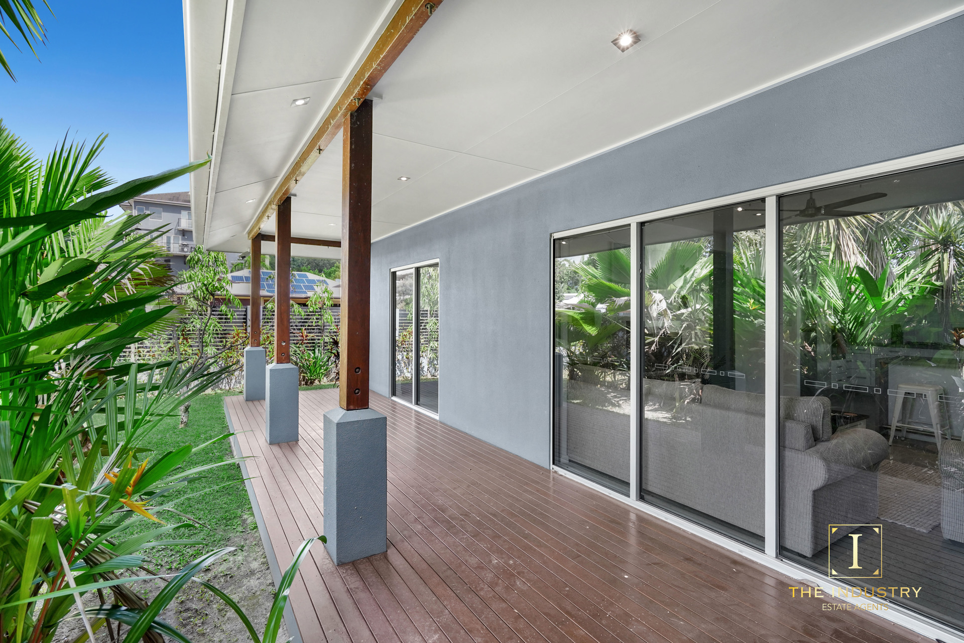 12 Saunders Court, Clifton Beach, QLD 4879 AUS