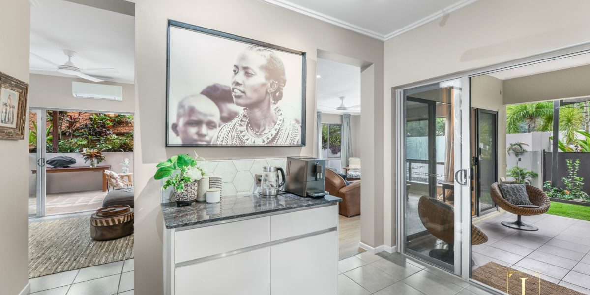 16 Willie Ming Close, Redlynch, QLD 4870 AUS