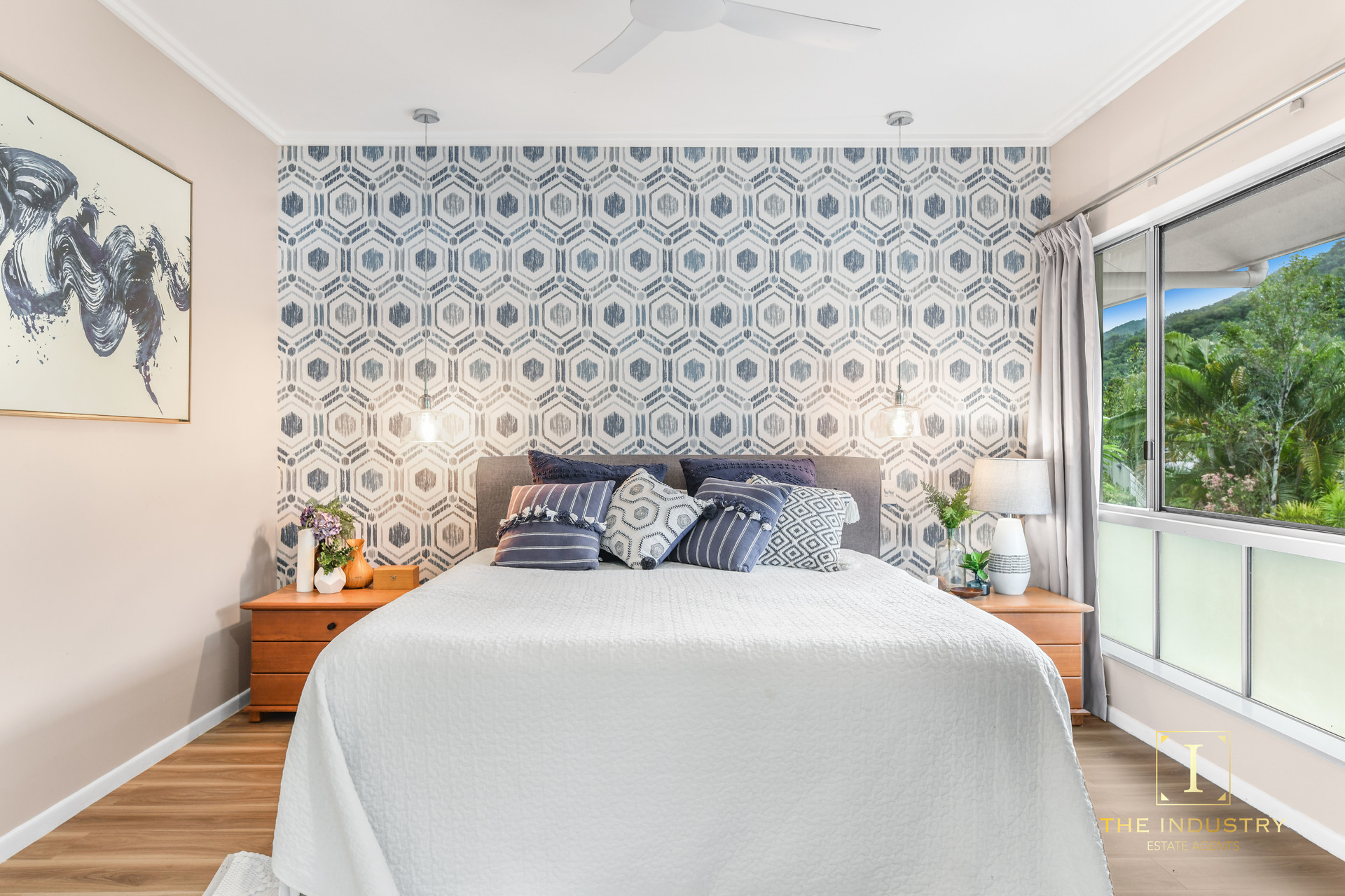 16 Willie Ming Close, Redlynch, QLD 4870 AUS