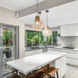 16 Willie Ming Close, Redlynch, QLD 4870 AUS