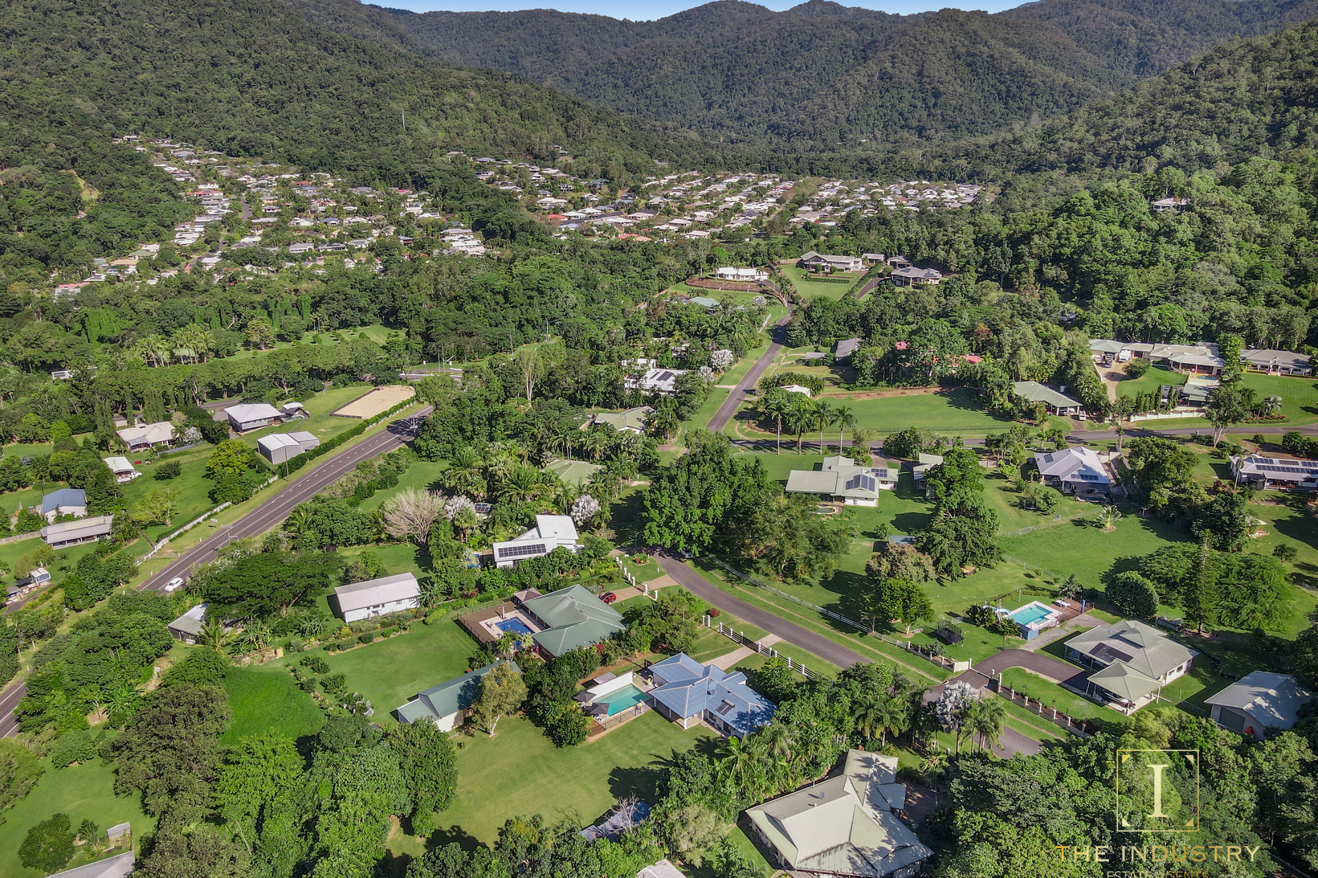 16 Willie Ming Close, Redlynch, QLD 4870 AUS
