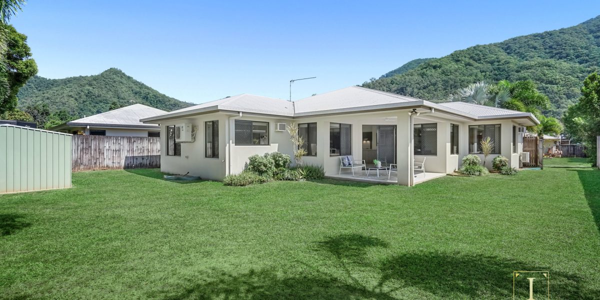 23 John Malcolm Street, Redlynch, QLD 4870 AUS