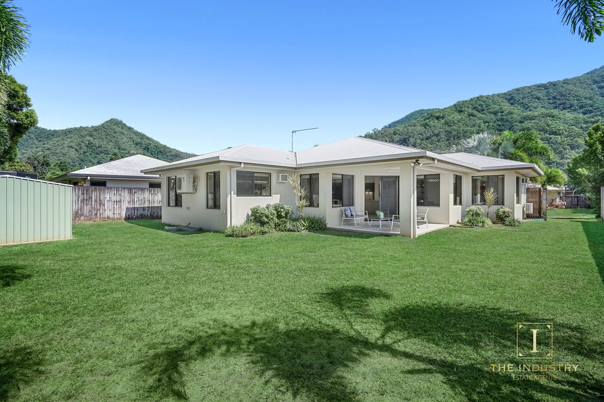 23 John Malcolm Street, Redlynch, QLD 4870 AUS