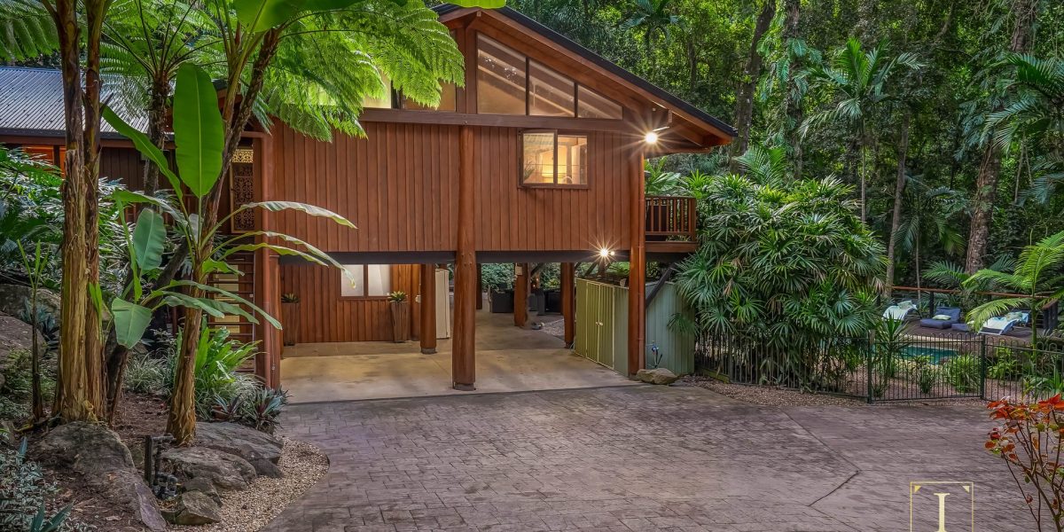 110 Mansfield Street, Earlville, QLD 4870 AUS
