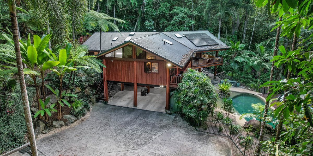 110 Mansfield Street, Earlville, QLD 4870 AUS