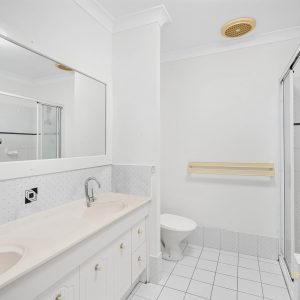 10/3 Quetta Close, Manoora, QLD 4870 AUS