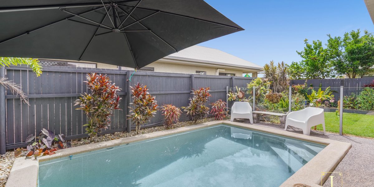 6 Moojeeba Way, Trinity Park, QLD 4879 AUS