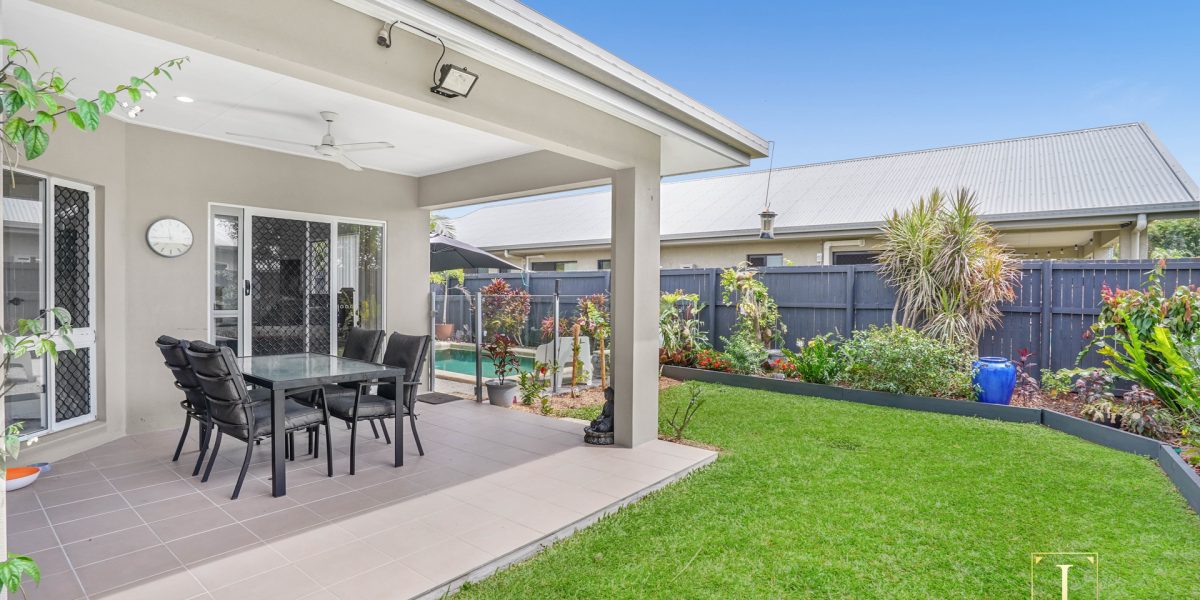 6 Moojeeba Way, Trinity Park, QLD 4879 AUS