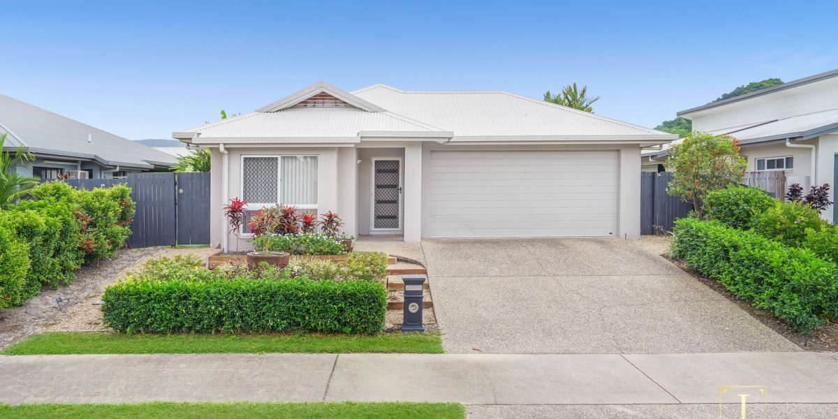 6 Moojeeba Way, Trinity Park, QLD 4879 AUS