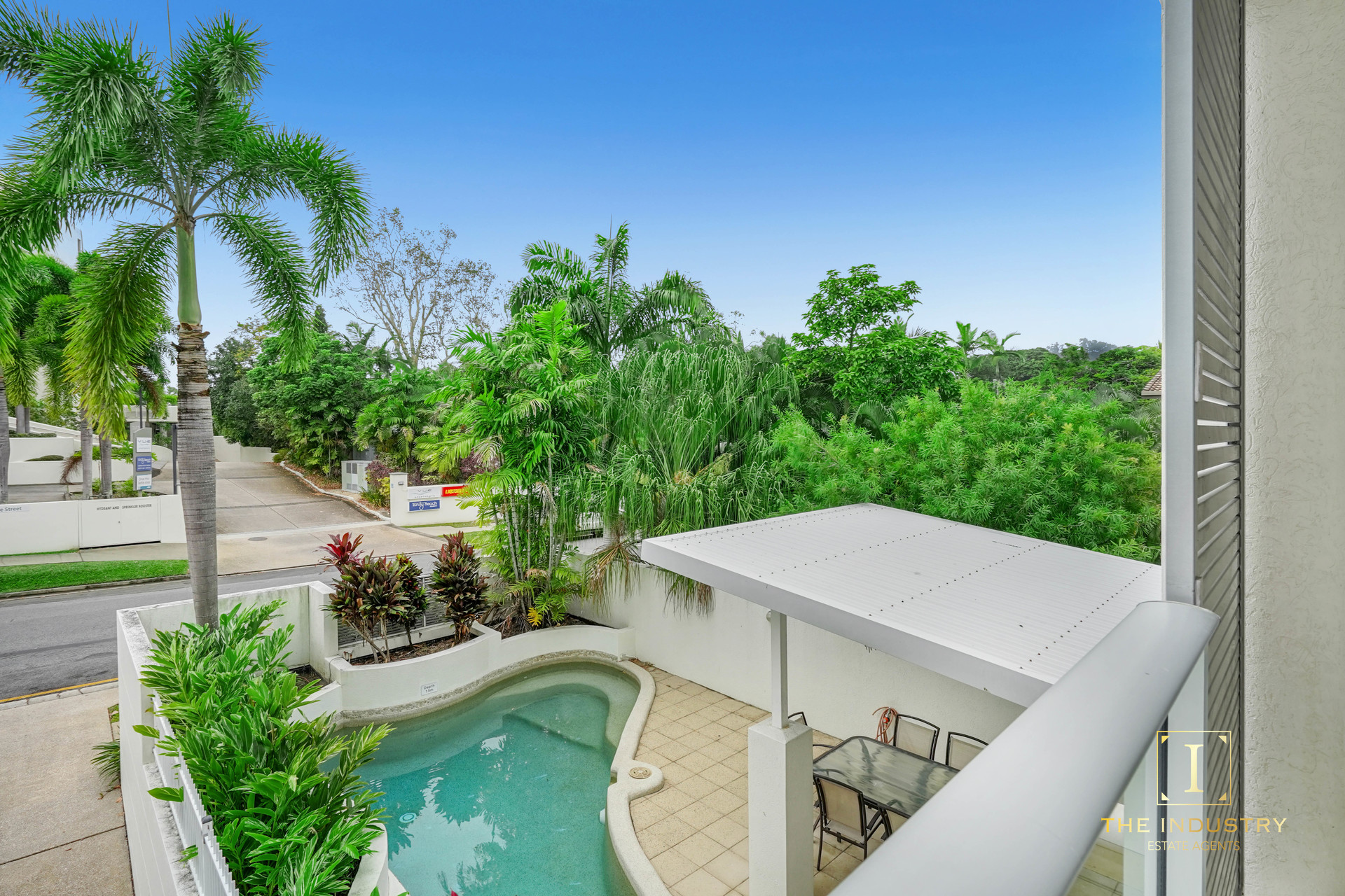 6/75 Moore Street, Trinity Beach, QLD 4879 AUS