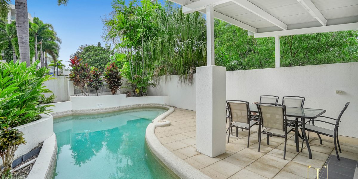 6/75 Moore Street, Trinity Beach, QLD 4879 AUS