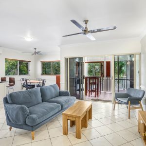 8/5 Lily Street, Cairns North, QLD 4870 AUS