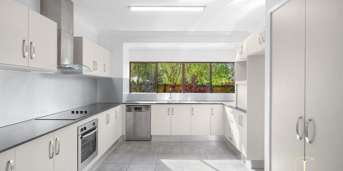 148 Woodward Street, Edge Hill, QLD 4870 AUS