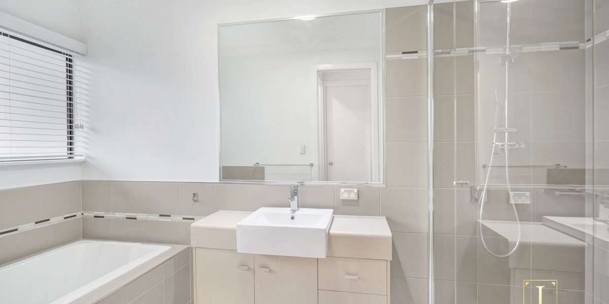18 Montalbion Avenue, Trinity Park, QLD 4879 AUS