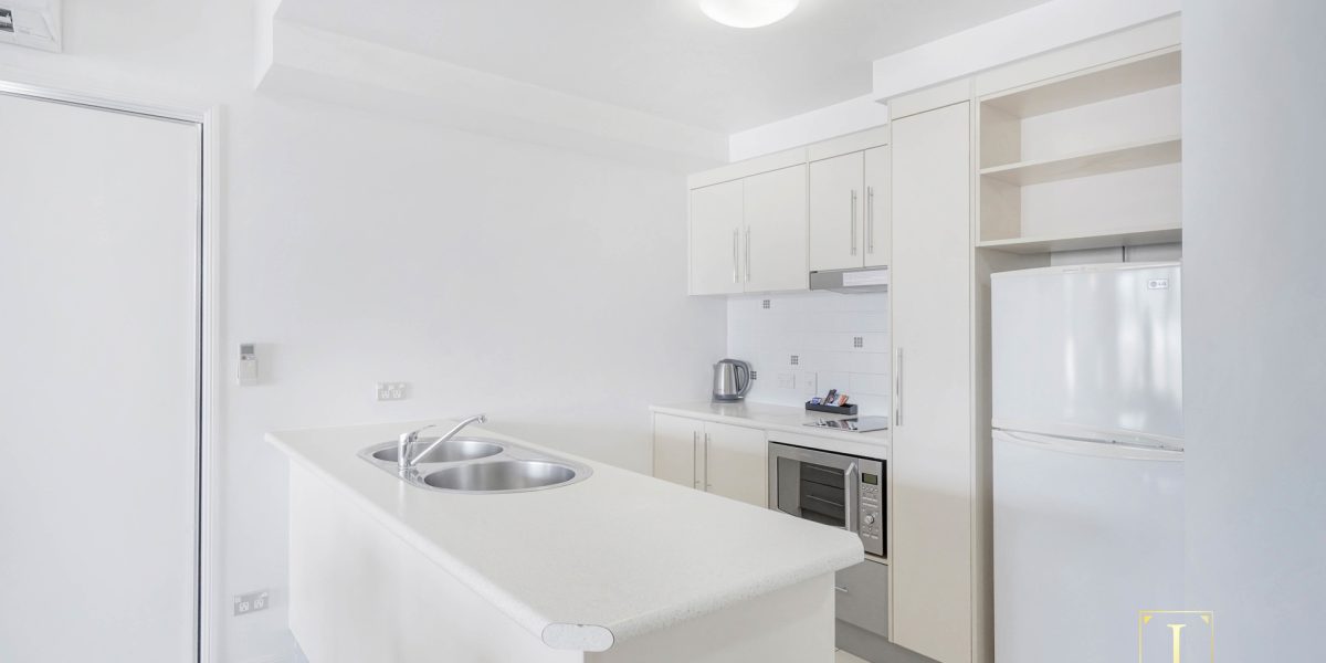 203/6 Lake Street, Cairns City, QLD 4870 AUS