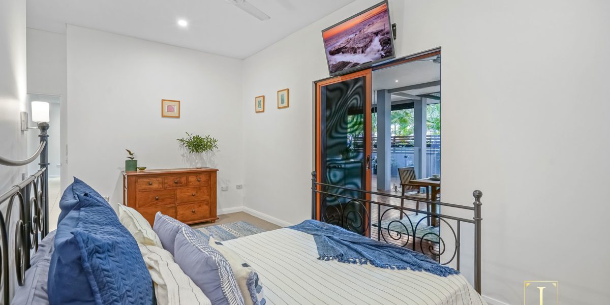 13 Willie Ming Close, Redlynch, QLD 4870 AUS