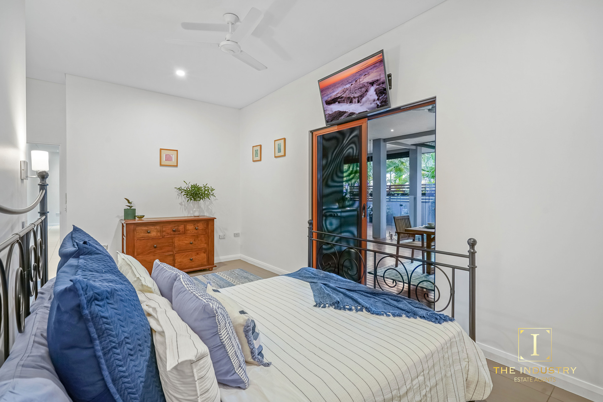 13 Willie Ming Close, Redlynch, QLD 4870 AUS