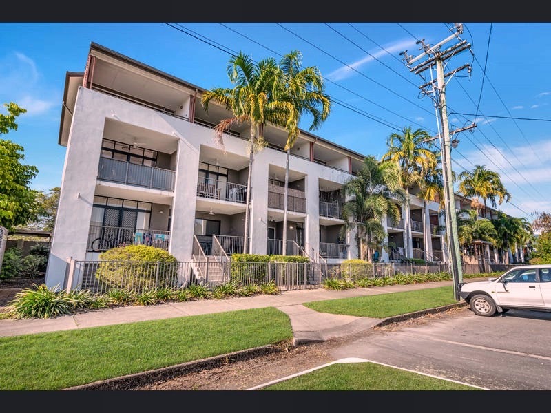 2/97-99 Martyn Street, Parramatta Park, QLD 4870 AUS