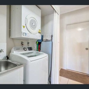 2/97-99 Martyn Street, Parramatta Park, QLD 4870 AUS