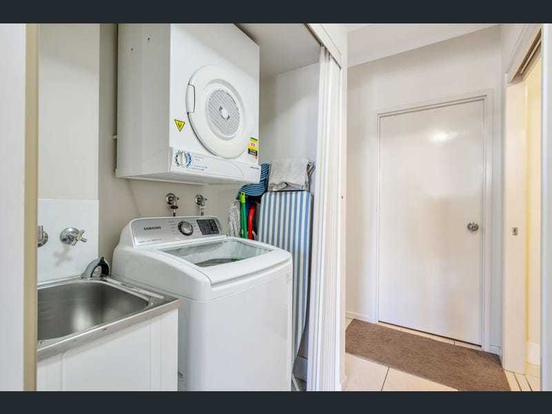 2/97-99 Martyn Street, Parramatta Park, QLD 4870 AUS