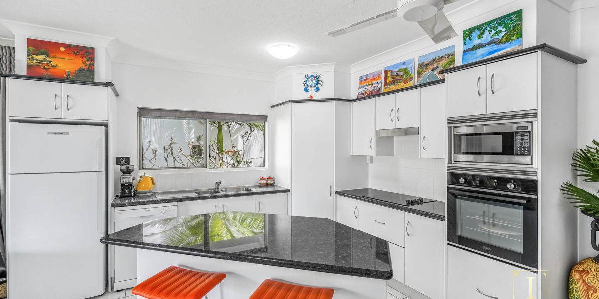 205/89-91 Vasey Esplanade, Trinity Beach, QLD 4879 AUS