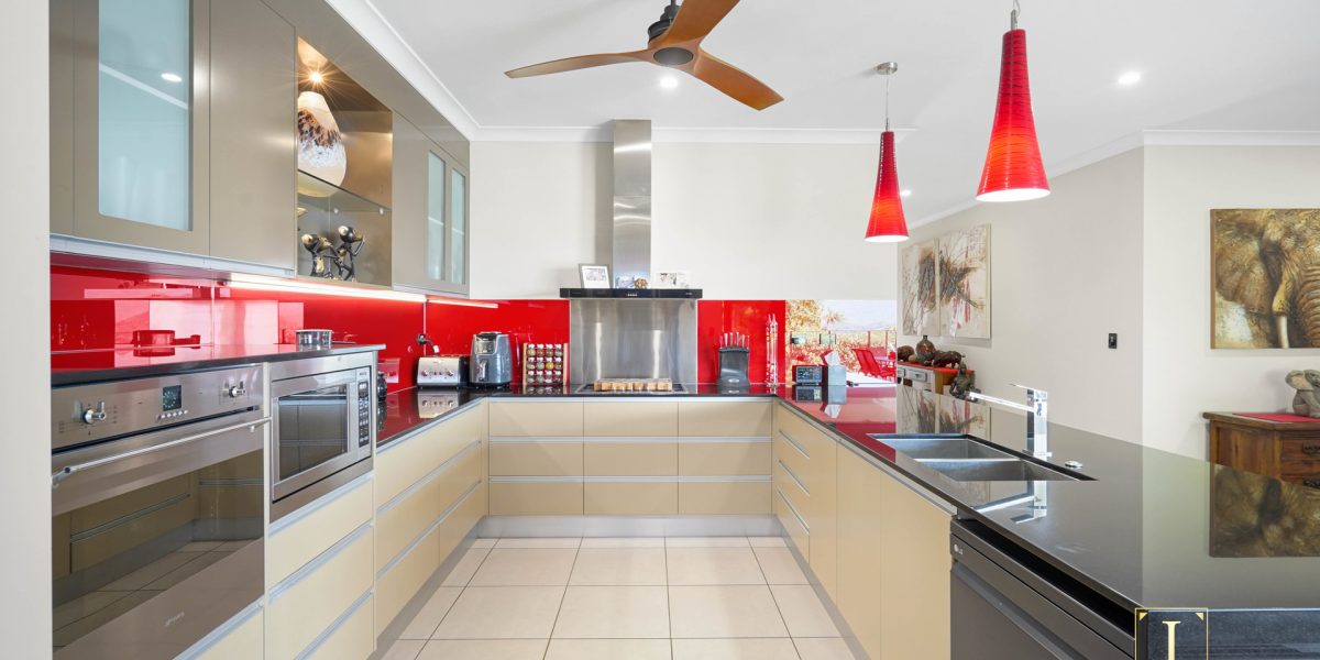9 Bacalakis Close, Mount Sheridan, QLD 4868 AUS