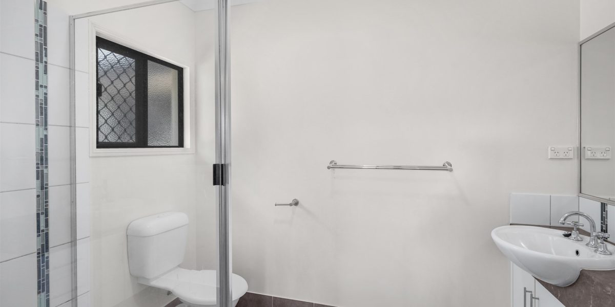 2 Chystanthus Street, Trinity Park, QLD 4879 AUS