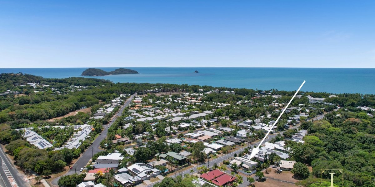 1 Latania Close, Palm Cove, QLD 4879 AUS