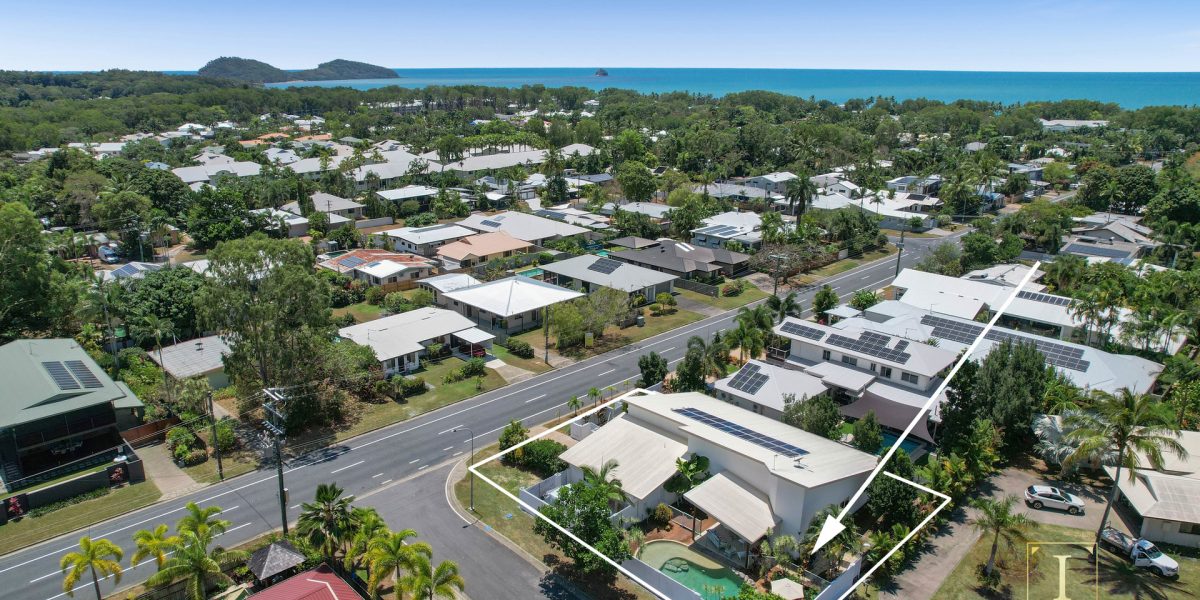1 Latania Close, Palm Cove, QLD 4879 AUS