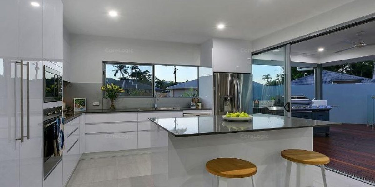 21-23 Quarterdeck Street, Trinity Beach, QLD 4879 AUS