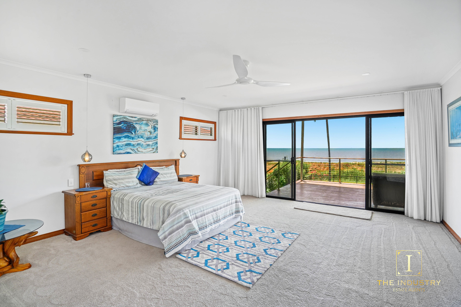 16 Coconut Street, Holloways Beach, QLD 4878 AUS