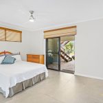 16 Coconut Street, Holloways Beach, QLD 4878 AUS