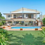 16 Coconut Street, Holloways Beach, QLD 4878 AUS