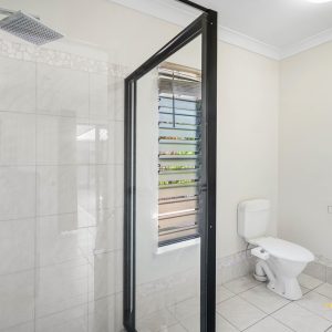 11 Orana Street, Caravonica, QLD 4878 AUS