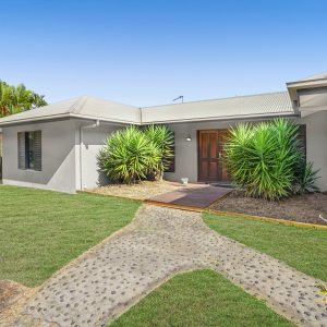 11 Orana Street, Caravonica, QLD 4878 AUS