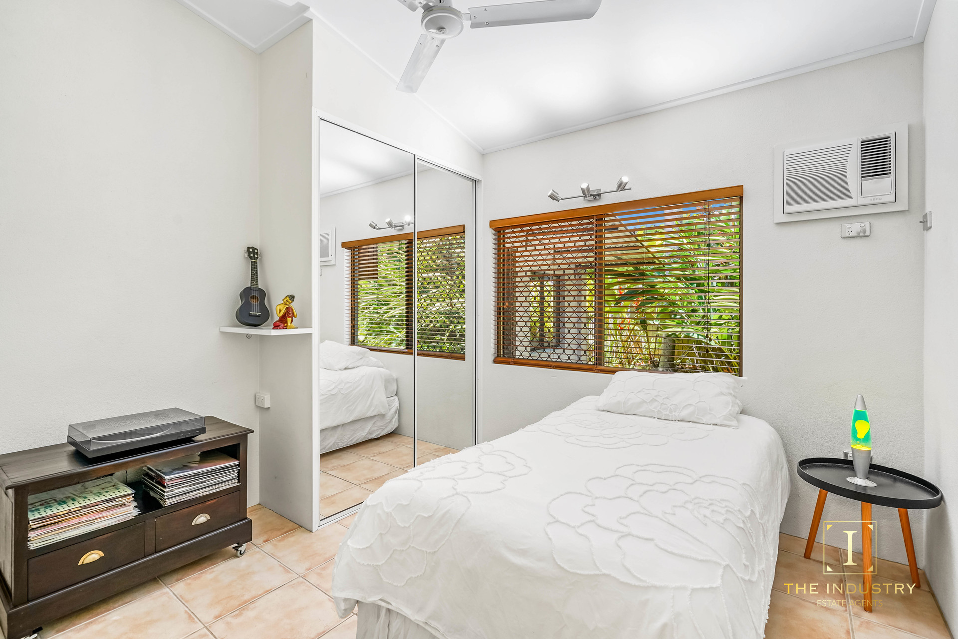 3 Corinda Close, Trinity Beach, QLD 4879 AUS