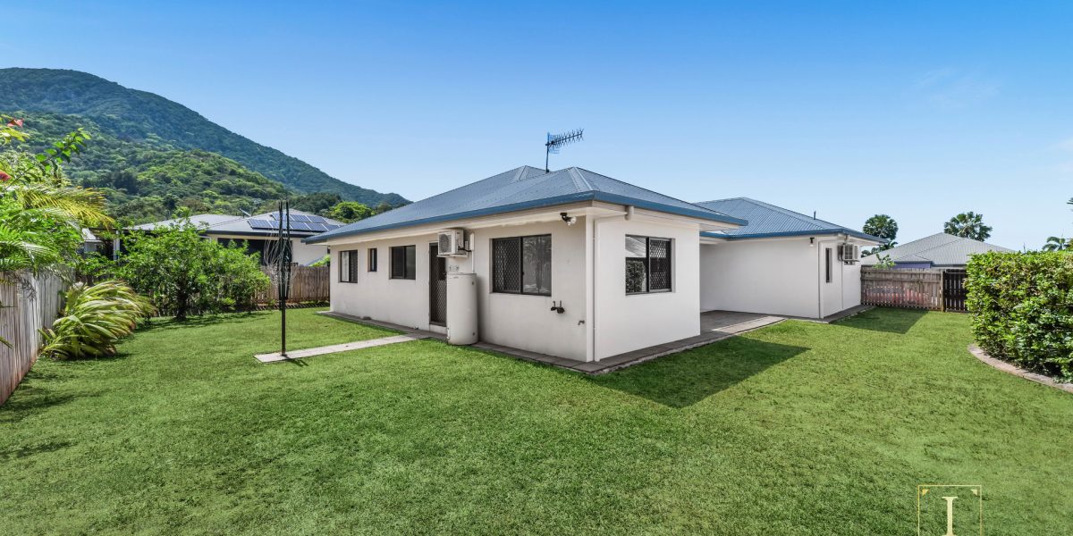 13 Craven Street, Redlynch, QLD 4870 AUS
